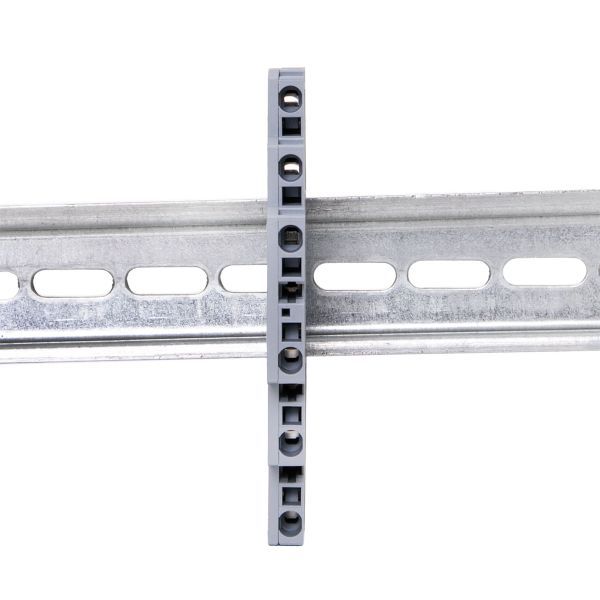 Заглушка для тройной ST-2.5 сер. EKF sak-st-2.5-6-3