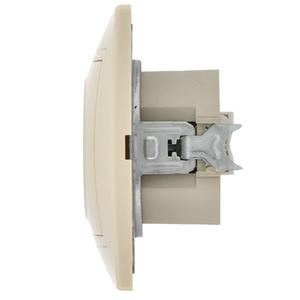 Розетка компьютерная 1-м СП Кварта РК10-ККм IP20 крем. GENERICA EKK10-K33-DM