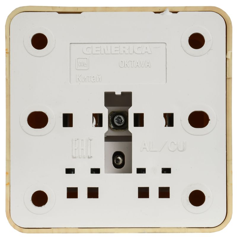 Розетка 1-м ОП Октава РСш20-3-ОС 16А IP20 с заземл. защ. шторки сосна GENERICA ERO14-K03-16-DC