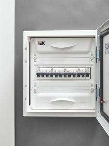 Выключатель автоматический модульный 3п C 3А M06N ARMAT IEK AR-M06N-3-C003