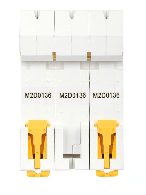 Выключатель автоматический модульный 3п D 1А M06N ARMAT IEK AR-M06N-3-D001