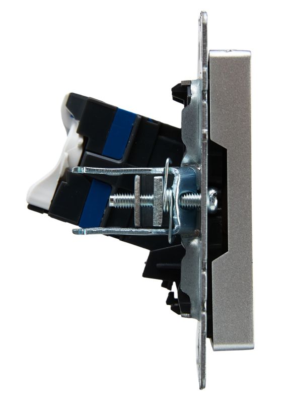 Розетка компьютерная СП RJ45 кат.6 BRITE РК11-БрА механизм алюм. IEK BR-K10-2-K47