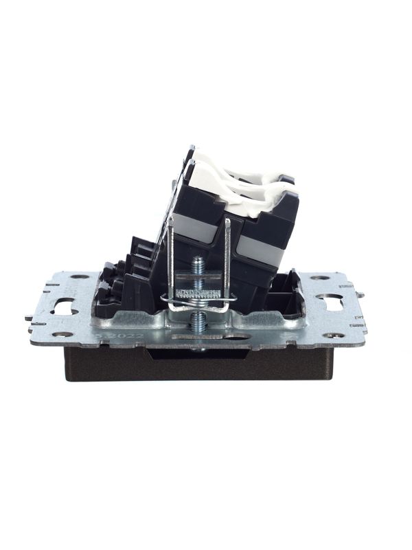 Розетка компьютерная 2-м СП BRITE RJ45 кат.5E РК10-2-БрТБ механизм бронза IEK BR-K20-1-K45