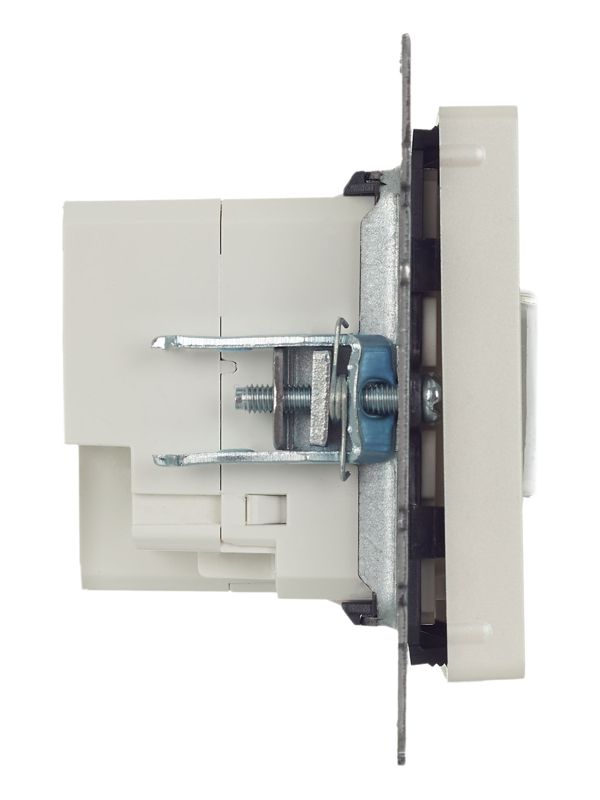 Датчик движения BRITE ДС10-1-БрЖ механизм жемчуж. IEK BR-MS10-N-150-05-K36