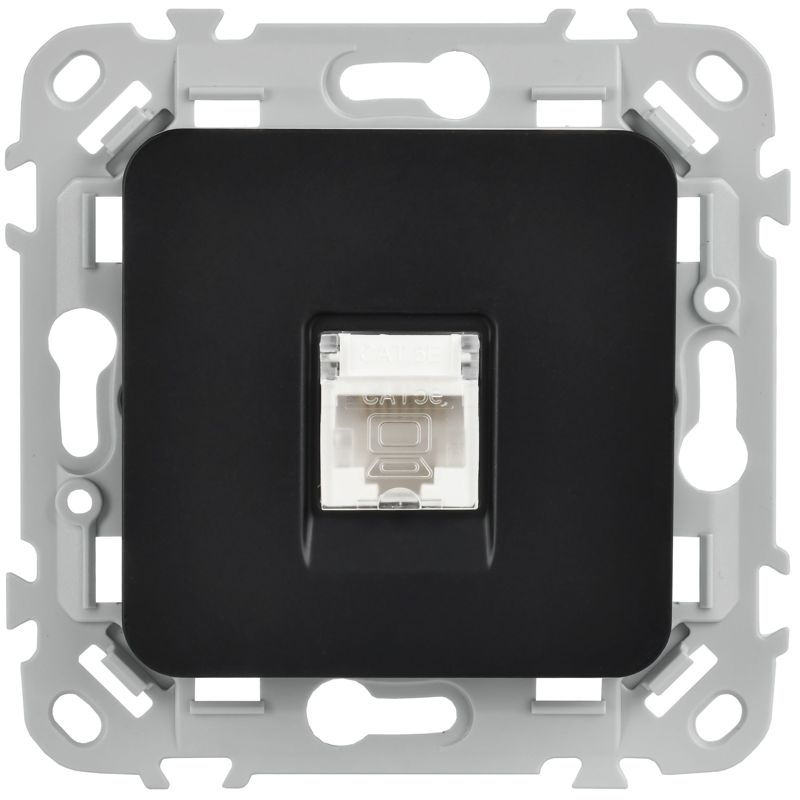 Розетка компьютерная СП FLITE РК5е-1-0-ФлЧ RJ45 кат.5E UTP механизм черн. IEK FI-K12-1-K02