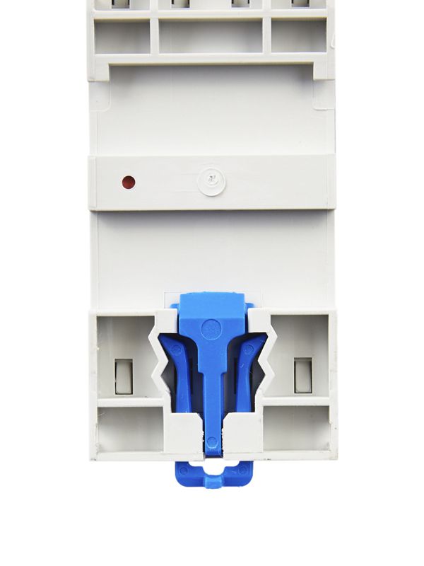 Контактор модульный КМ20-40МР AC с ручным управ. KARAT IEK MKK12-20-40